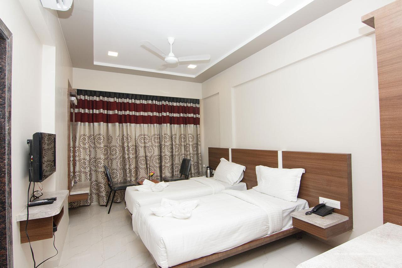 Highland Resort Lonavala Esterno foto