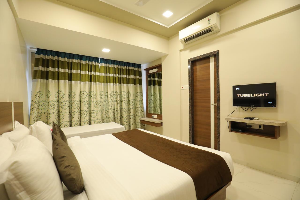 Highland Resort Lonavala Esterno foto