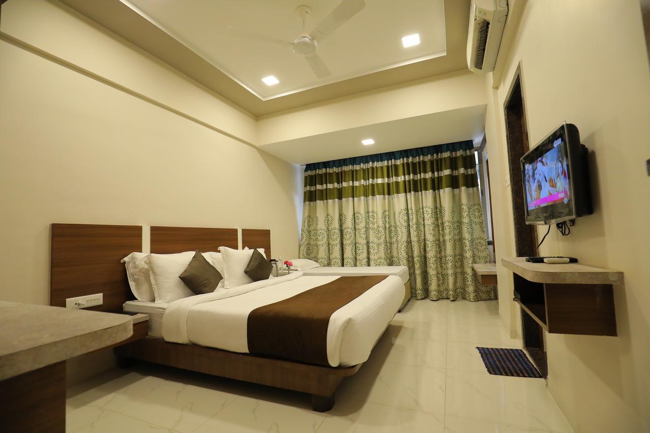 Highland Resort Lonavala Esterno foto
